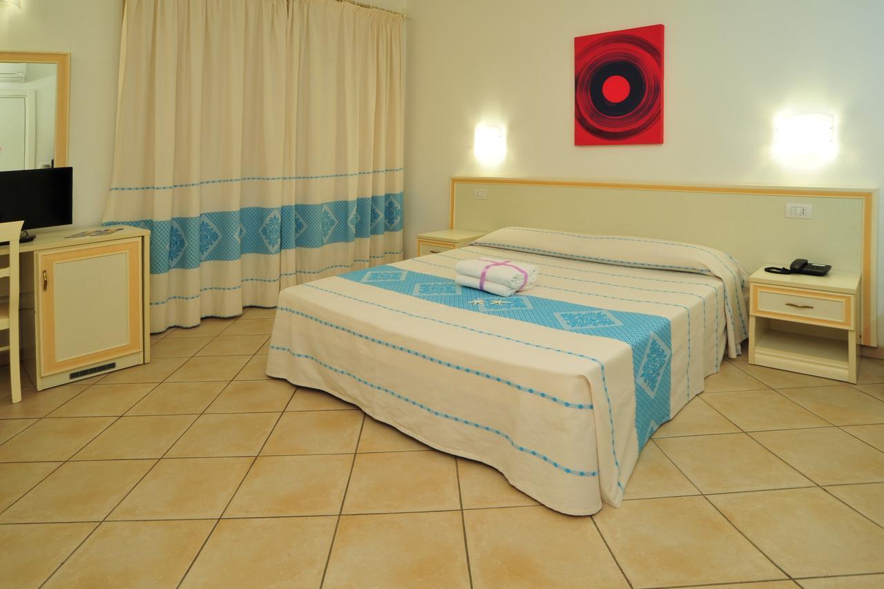 Hotel Stella Marina San Teodoro  Esterno foto
